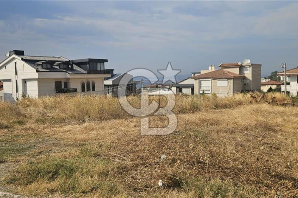 YALOVA KADIKÖY ÖZDEN MAHALLESİNDE SATILIK TİCARİ KONUT İMRALI ARSA!