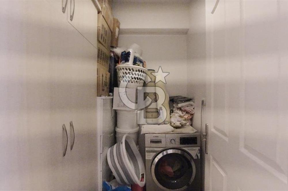 İzmir Karşıyaka Yalı Mh.Donanımlı Kiralık Büyük 3+1 175² Daire