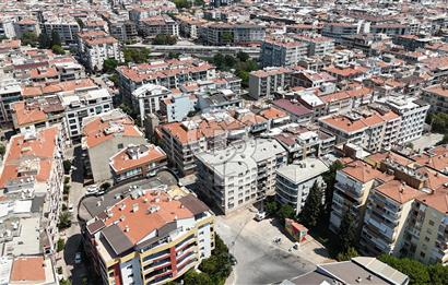 İzmir Karşıyaka Yalı Mh.Donanımlı Kiralık Büyük 3+1 175² Daire
