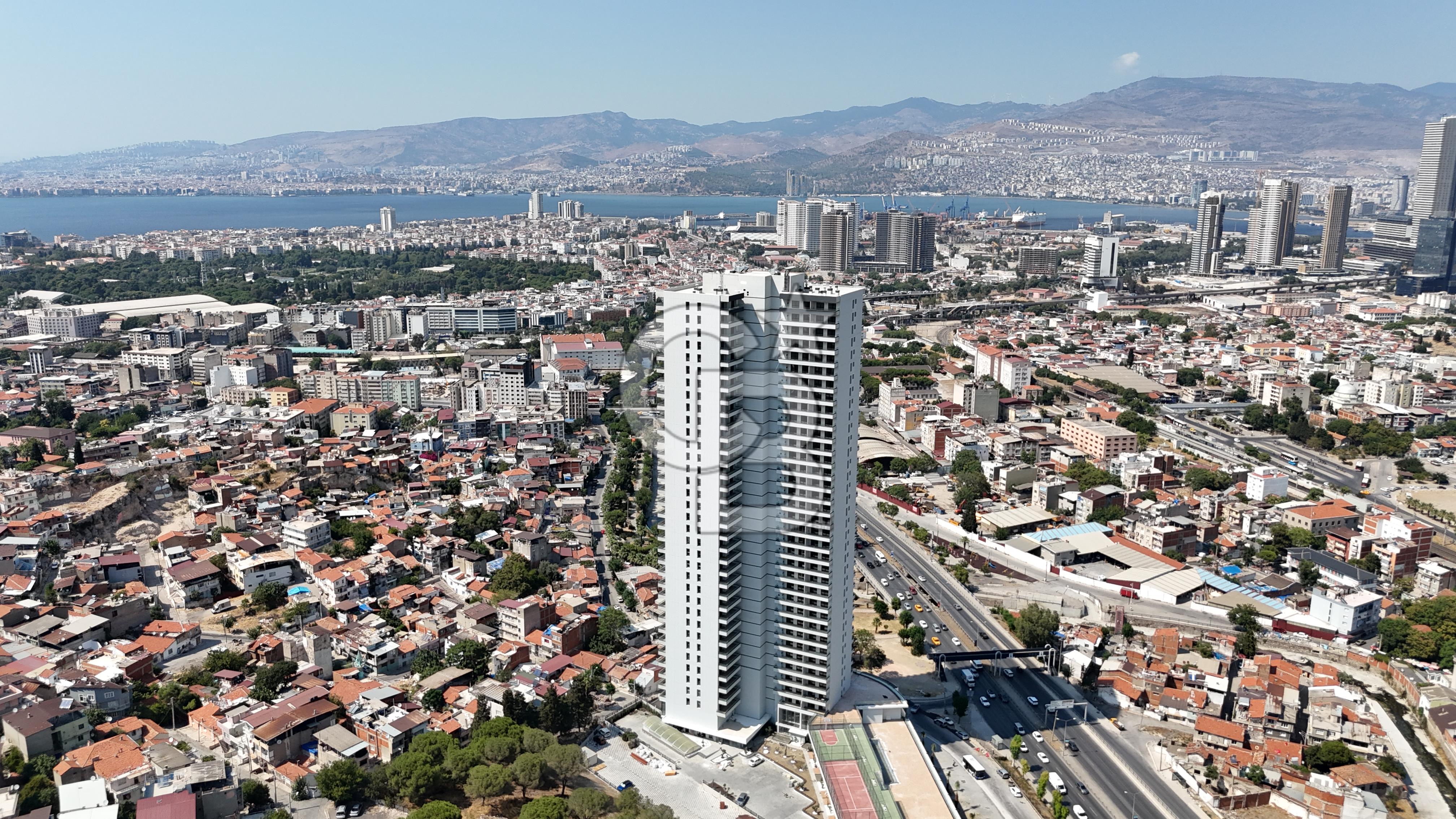 İzmir Konak Merkez Yaşam Konak Sitesi Kiralık 1+1 70 m² Daire