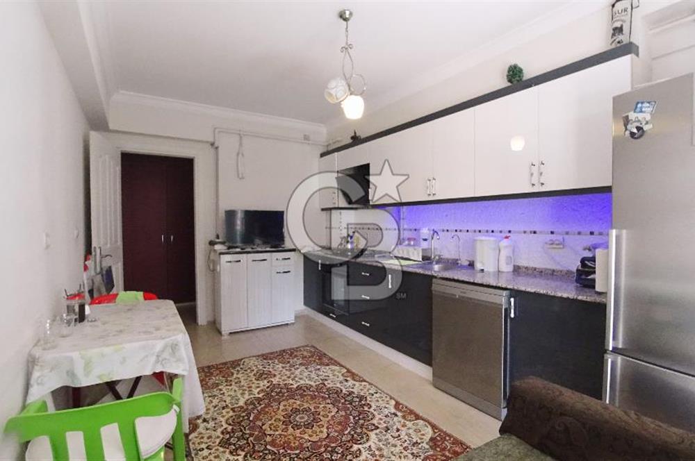 İzmir Karşıyaka Yalı Mh.Donanımlı Kiralık Büyük 3+1 175² Daire