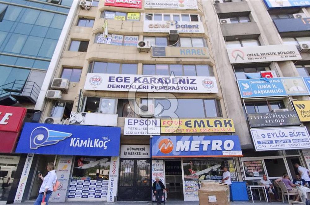 İzmir Konak Dokuz Eylül Meydan Konumlu Kiralık 200 m² Dükkan