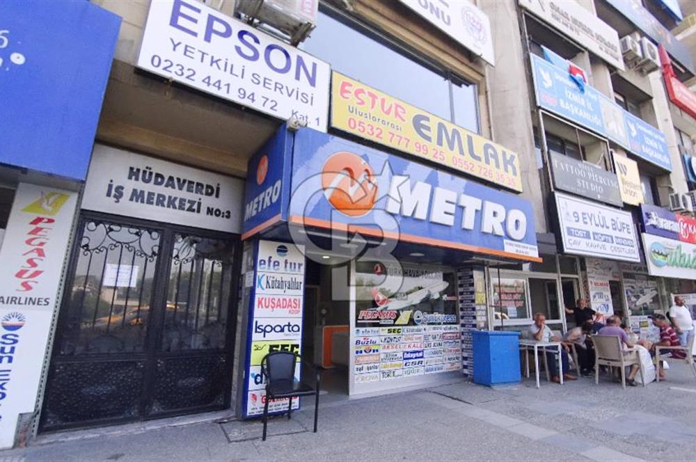 İzmir Konak Dokuz Eylül Meydan Konumlu Kiralık 200 m² Dükkan