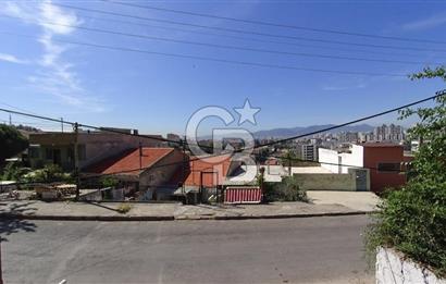 Karşıyaka Cumhuriyet Mah.Çift Cepheli Bahçeli Müstakil 2+1 Daire