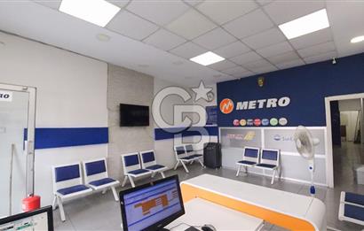İzmir Konak Dokuz Eylül Meydan Konumlu Kiralık 200 m² Dükkan