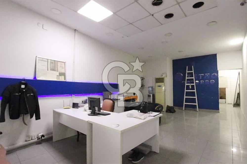 İzmir Konak Dokuz Eylül Meydan Konumlu Kiralık 200 m² Dükkan