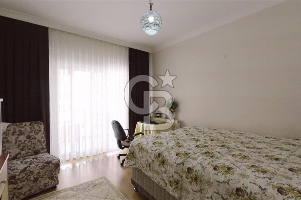 İzmir Karşıyaka Yalı Mh.Donanımlı Kiralık Büyük 3+1 175² Daire