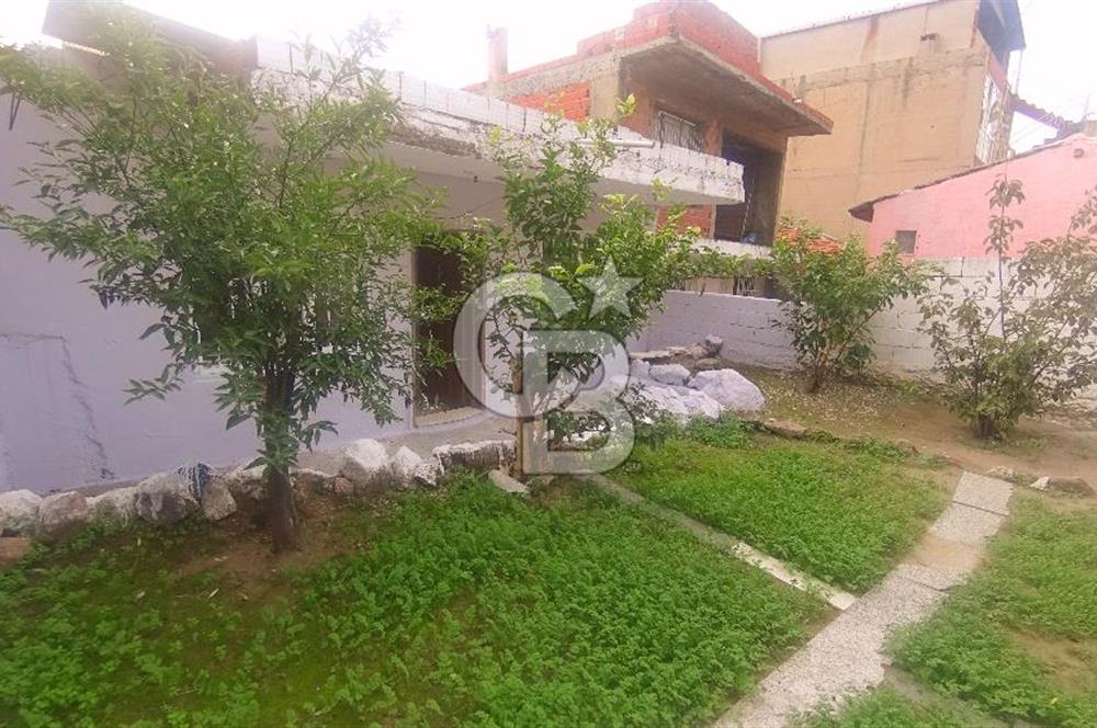 Karşıyaka Cumhuriyet Mah.Çift Cepheli Bahçeli Müstakil 2+1 Daire