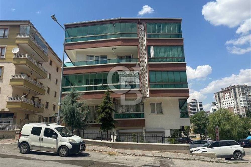 Güneşevler Mah.145 m², Yapılı, 3+1,Kiralık, 3.Kat Daire (En Üst)
