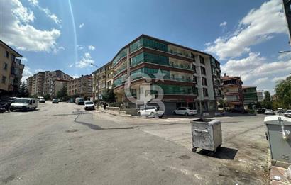 Güneşevler Mah.145 m², Yapılı, 3+1,Kiralık, 3.Kat Daire (En Üst)