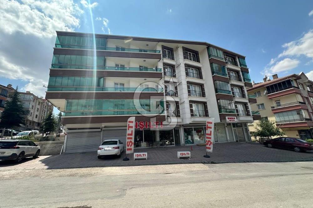 Güneşevler Mah.145 m², Yapılı, 3+1,Kiralık, 3.Kat Daire (En Üst)