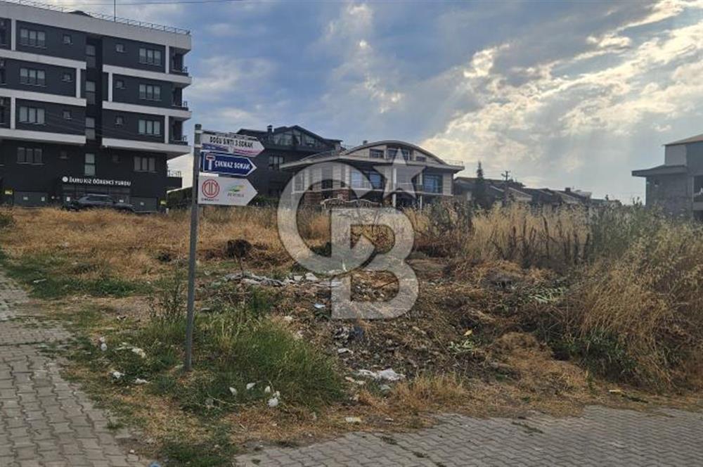 YALOVA KADIKÖY ÖZDEN MAHALLESİNDE SATILIK TİCARİ KONUT İMRALI ARSA!