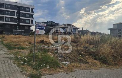 YALOVA KADIKÖY ÖZDEN MAHALLESİNDE SATILIK TİCARİ KONUT İMRALI ARSA!