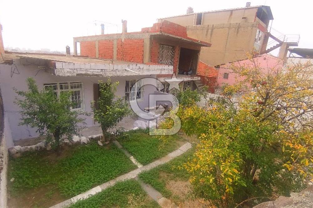 Karşıyaka Cumhuriyet Mah.Çift Cepheli Bahçeli Müstakil 2+1 Daire