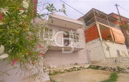 Karşıyaka Cumhuriyet Mah.Çift Cepheli Bahçeli Müstakil 2+1 Daire