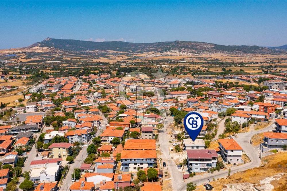 Foça Kazım Dirik Mah. Satılık Kapalı Mutfak 2+1 Eşyalı Daire