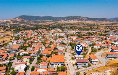 Foça Kazım Dirik Mah. Satılık Kapalı Mutfak 2+1 Eşyalı Daire
