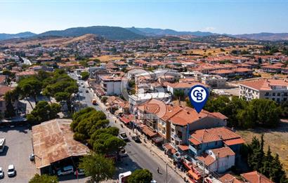 Foça Hacıveli Mah. Ana Cadde Üzeri Satılık 1+0 Daire