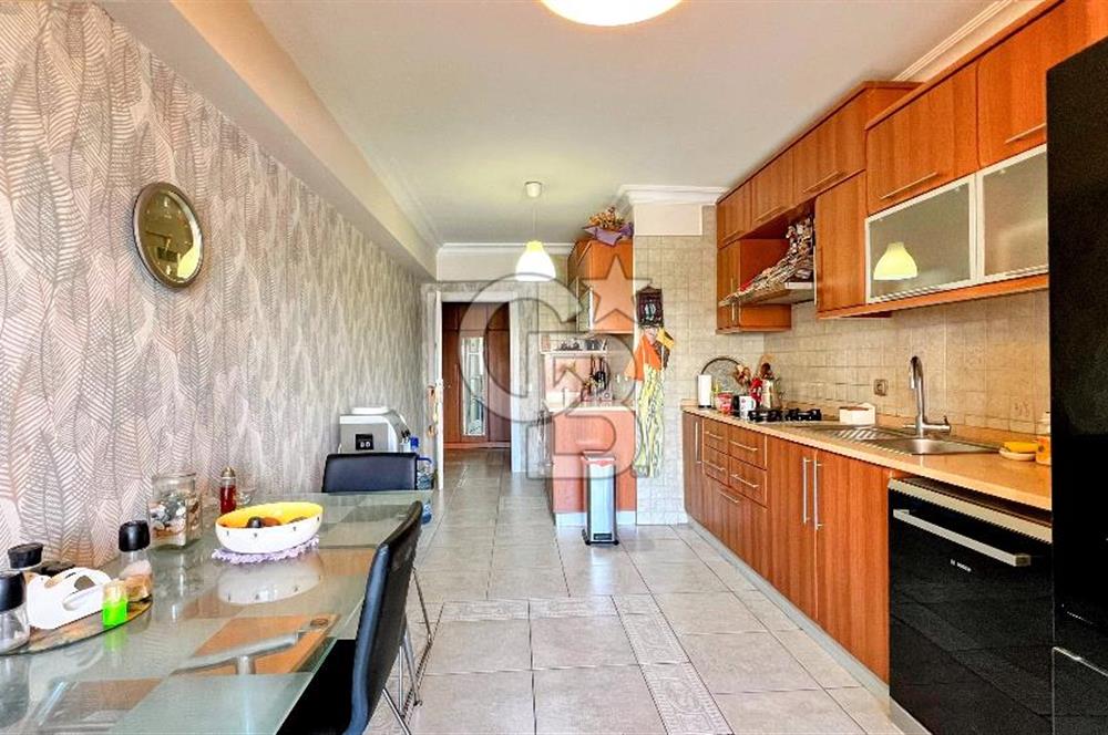 Mavişehir Family Park’ta Havuz Manzaralı 4+1 Satılık D