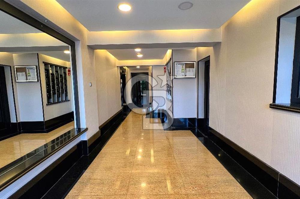 Mavişehir Family Park’ta Havuz Manzaralı 4+1 Satılık D