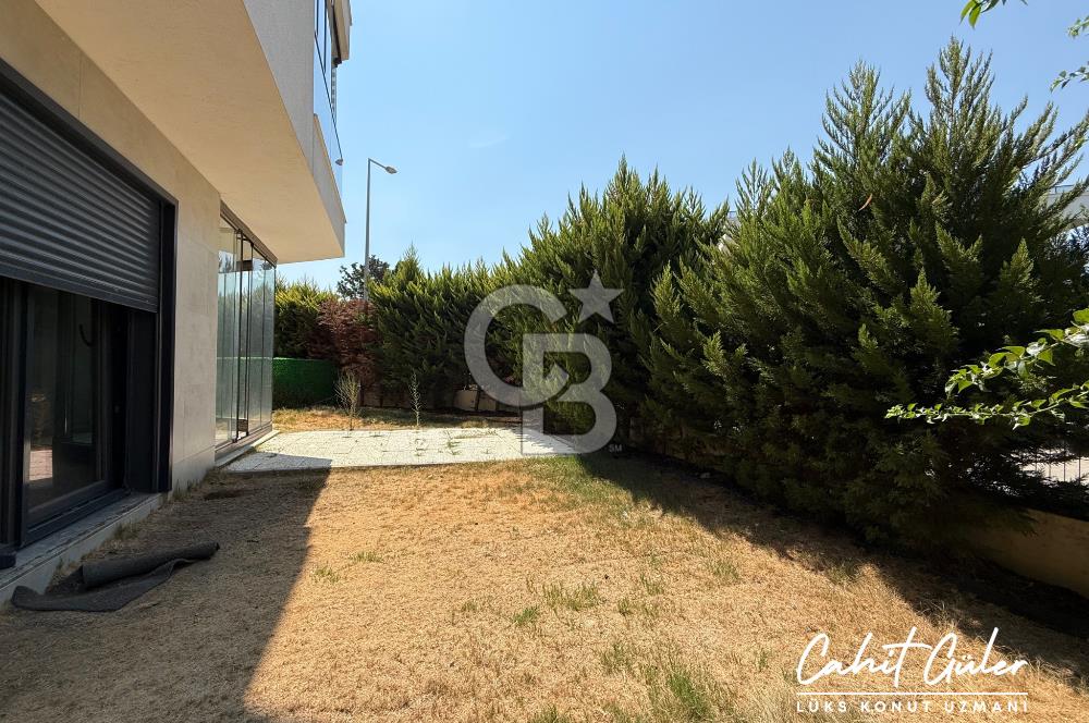 İzmir Güzelbahçe Maltepe'de Kiralık 2+1 Daire ( Denize 50 Mt.)