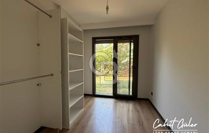 İzmir Güzelbahçe Maltepe'de Kiralık 2+1 Daire ( Denize 50 Mt.)