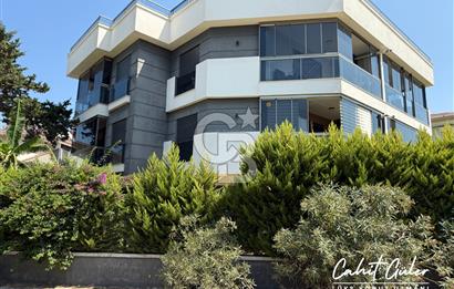 İzmir Güzelbahçe Maltepe'de Kiralık 2+1 Daire ( Denize 50 Mt.)