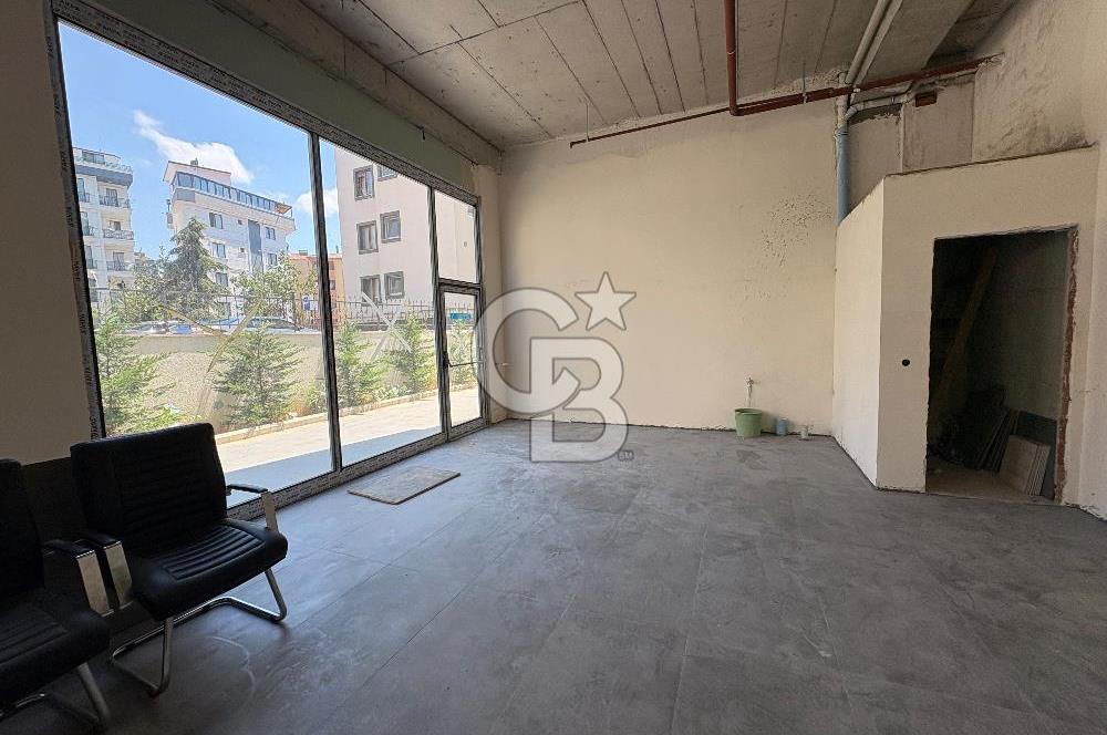 İstanbul Kartal Cevizli Mah. Kiralık Dükkan