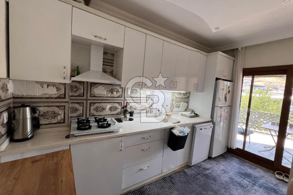 Foça Hacıveli Mah. Ana Cadde Üzeri 2+1 Kapalı Mutfak Daire
