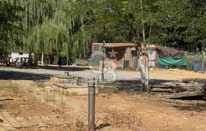 KEMERBURGAZ'DA VİLLA İMARLI SATILIK ARSA 