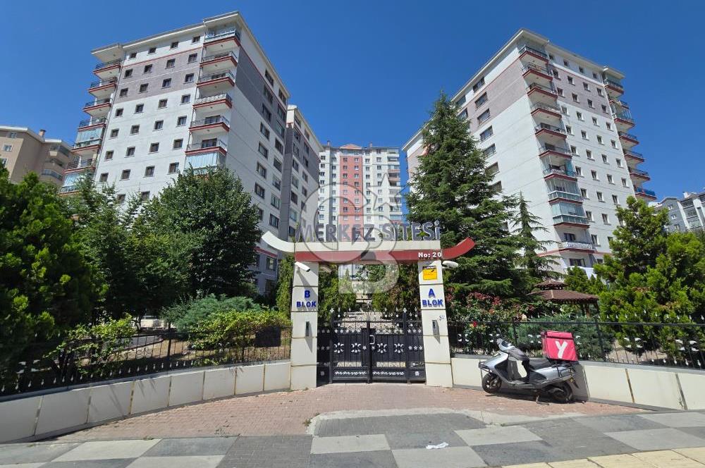 ETİMESGUT AHİMESUT MAH. MERKEZ SİTESİNDE SATILIK 3+1 DAİRE