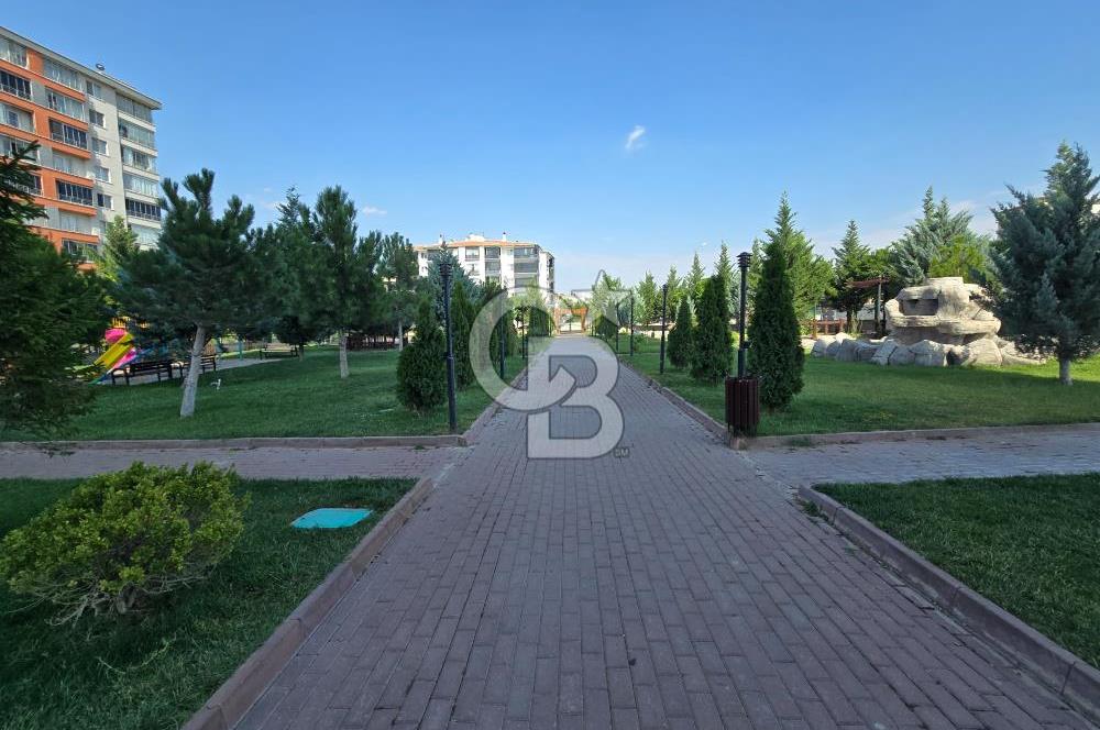 ETİMESGUT AYYILDIZ MAH. SİTEDE ARA KAT SATILIK 3+1 DAİRE