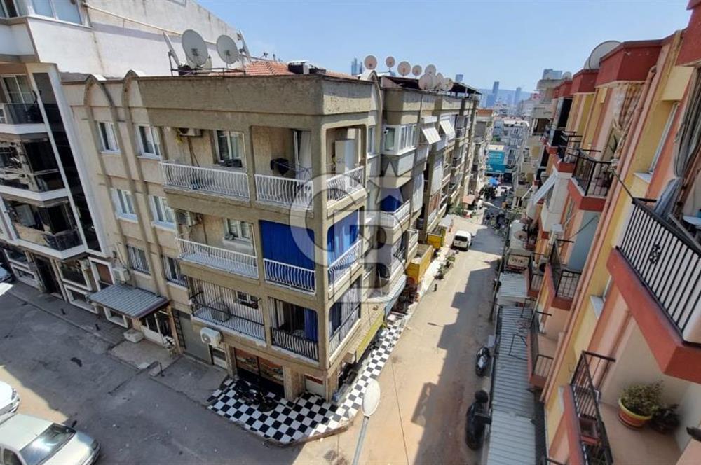 Bayraklı Sevgi Yoluna Yürüme Mesafesinde 3+1BakımlıSatılık Daire