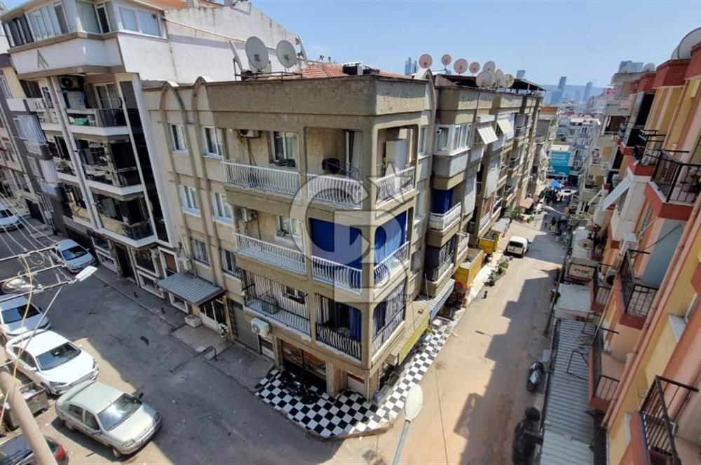 Bayraklı Sevgi Yoluna Yürüme Mesafesinde 3+1BakımlıSatılık Daire