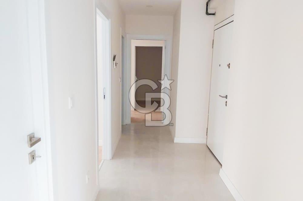 Kozyatağı'nda Sıfır Binada, 55 m2 Net 2+1 Kiralık