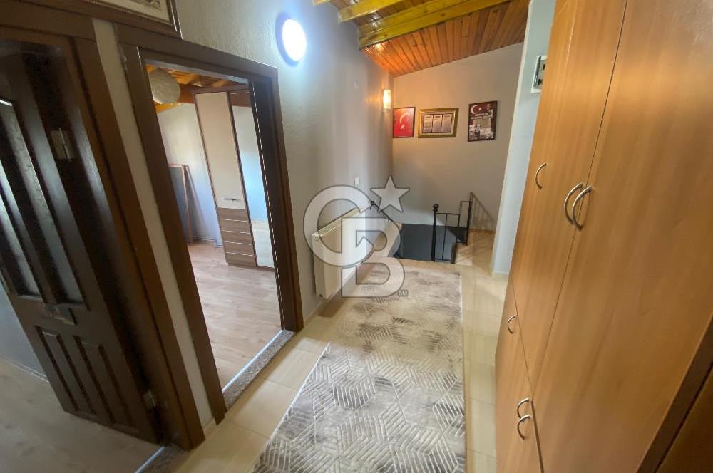 Sanat Sokaginda Satilik 4+1 Dubleks Daire