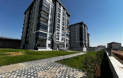 Sincan Yenikentte site içerisinde harika 3+1 satılık daire.