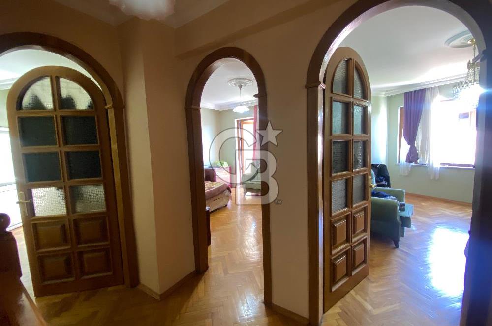 DEREKÖY KARDELEN SİTESİ'NDE SATILIK TRİPLEKS VİLLA