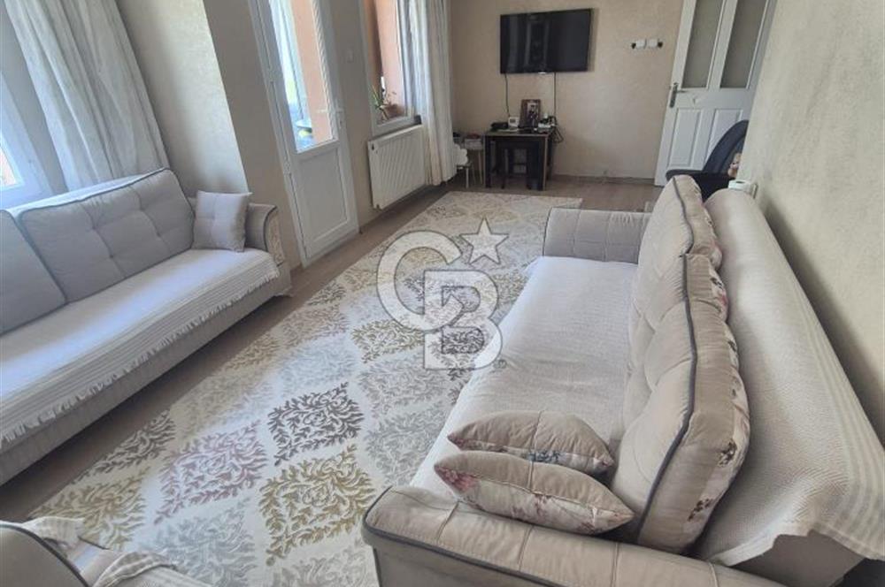 ÇİĞLİ İZKENT'TE LOKASYON AVANTAJLI ARAKAT SATILIK 3+1 DAİRE