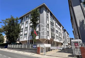 Üsküdar Bulgurlu'da Metroya 3 Dk Site İçinde Ferah 3+1 Daire