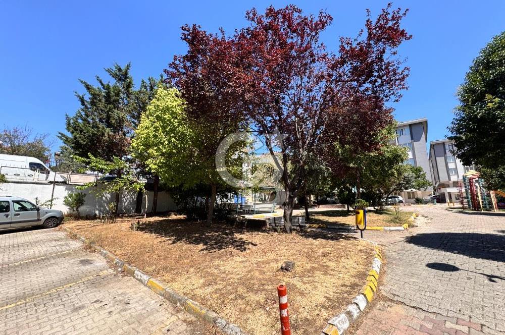 Üsküdar Bulgurlu'da Metroya 3 Dk Site İçinde Ferah 3+1 Daire