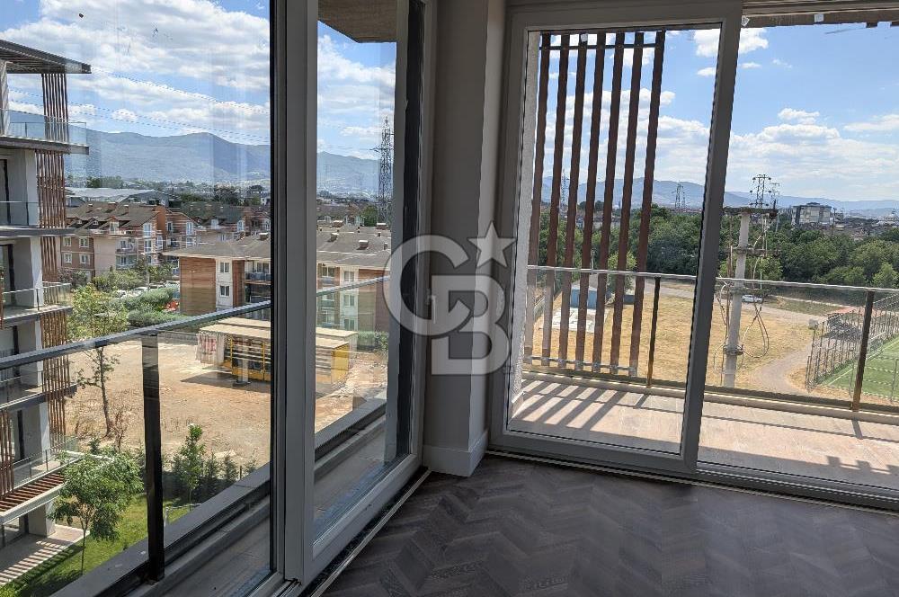 ZERAY ESİL'DE KAPALI MUTFAK 3+1 ÇATI DUBLEKS SATILIK DAİRE