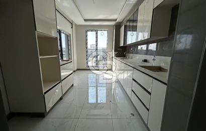 Sincan Yenikentte site içerisinde harika 3+1 satılık daire.