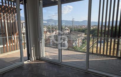 ZERAY ESİL'DE KAPALI MUTFAK 3+1 ÇATI DUBLEKS SATILIK DAİRE