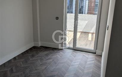 ZERAY ESİL'DE KAPALI MUTFAK 3+1 ÇATI DUBLEKS SATILIK DAİRE