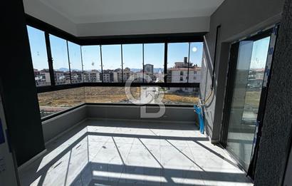 Sincan Yenikentte site içerisinde harika 3+1 satılık daire.