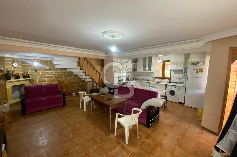 DEREKÖY KARDELEN SİTESİ'NDE SATILIK TRİPLEKS VİLLA