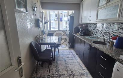 ÇİĞLİ İZKENT'TE LOKASYON AVANTAJLI ARAKAT SATILIK 3+1 DAİRE