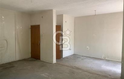Beylikdüzü Büyükşehir sitesi satılık bahçe katı