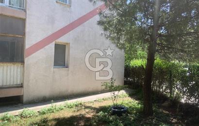 Beylikdüzü Büyükşehir sitesi satılık bahçe katı